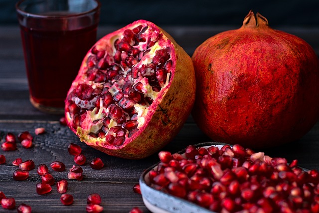 Pomegranate – Anti Aging Shield Just Fresh UAE